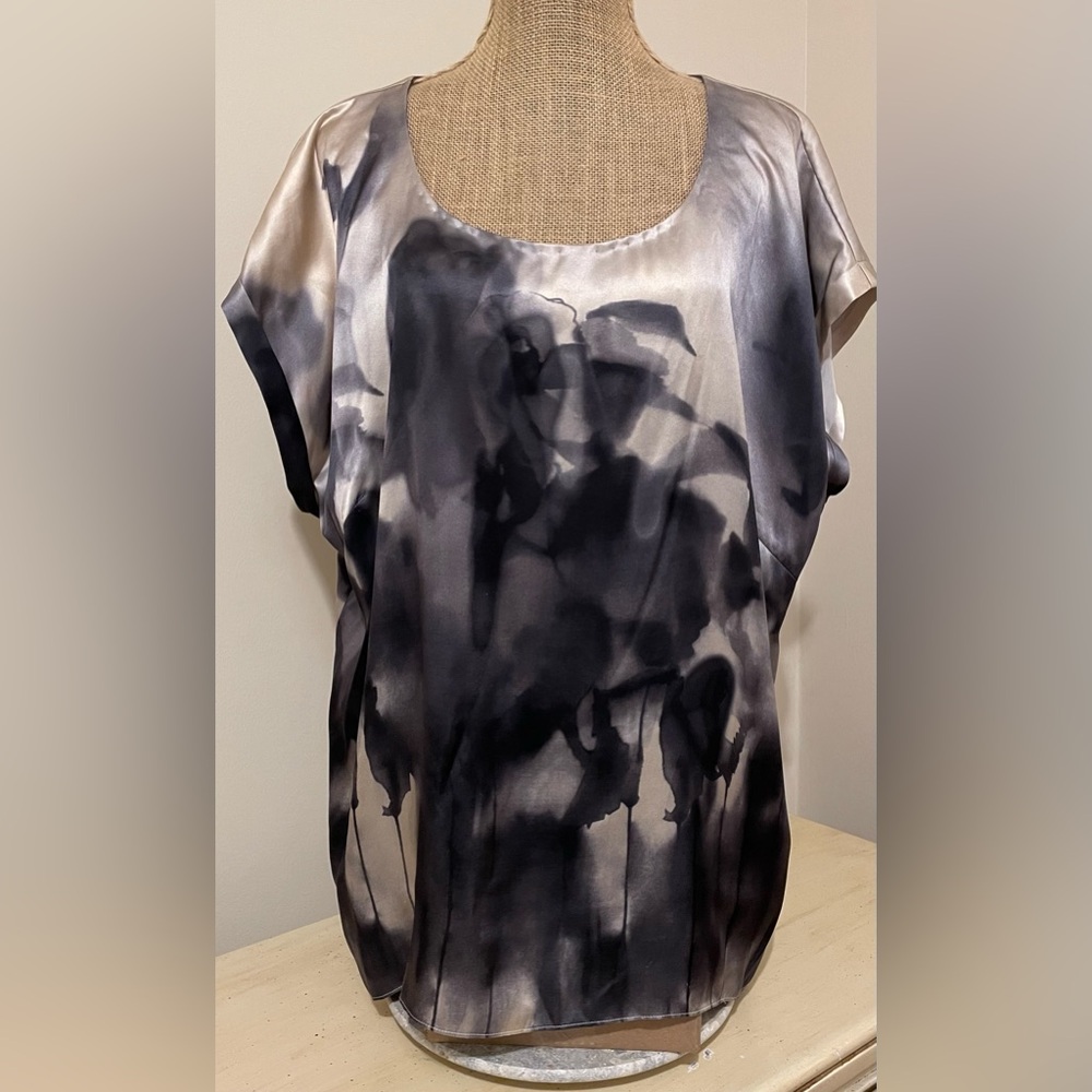 100% Silk Eileen Fisher Black & Gray Watercolor Print Blouse